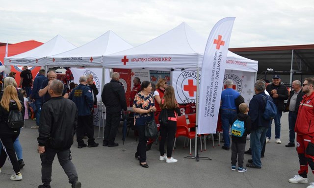 I Crveni križ sudjelovao u Okučanima na obilježavanju VRO Bljesak