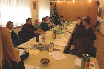 /arhiva/upload_data/site_photos/evaluation-meeting-015-large-.jpg