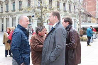 /arhiva/upload_data/site_photos/robert-markt-hck-i-ministar-sinisa-varga.jpg