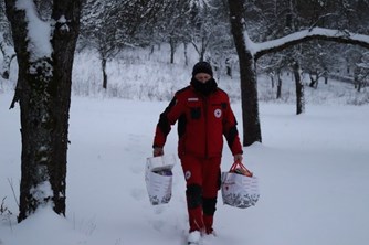 /galerije/Humanitarna pomoć za stanovnike pogođene potresom/Podjela humanitarne pomoci005.jpg