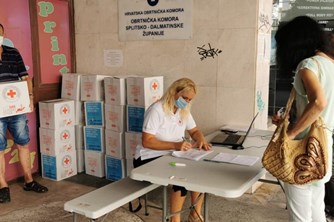 /galerije/Podjela paketa Vaš dar za pravu stvar/Vas dar za pravu stvar009.jpg