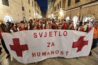 /galerije/Svjetlo za humanost/Svjetlo_za_humanost (15).jpg