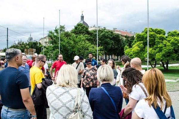 HCK obilježio Svjetski dan izbjeglica: Od potresnih priča do plesa uz afričke bubnjeve