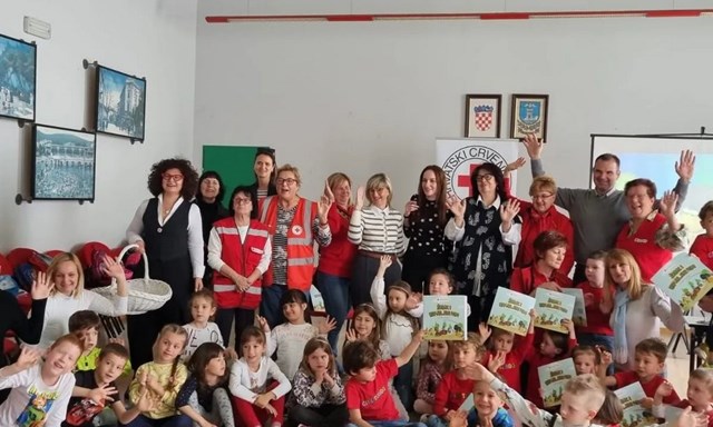 U Opatiji je danas predstavljena slikovnica Žabac i izgubljeni dom