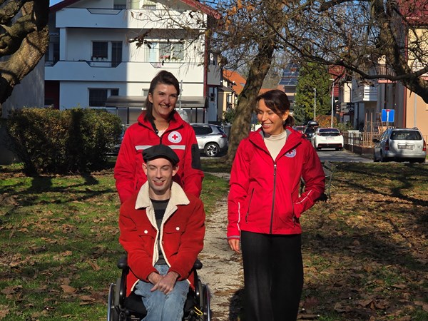 Osobna asistencija kao oslonac i podrška osobama s invaliditetom