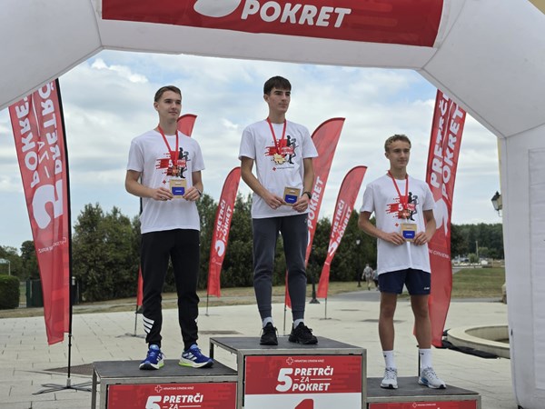 Humanitarnom utrkom „Pretrči 5 za pokret“ završen Festival prve pomoći u Osijeku