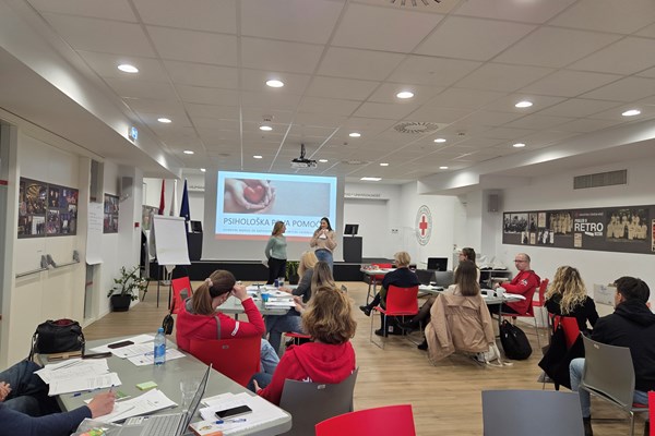 Održan trening za trenere na temu Psihološke prve pomoći